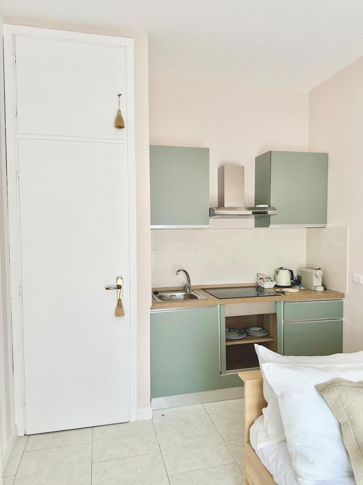 Apartment Center Romantic With Terrace Mailand